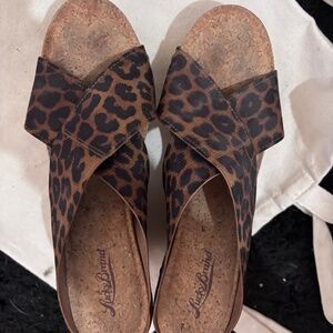 Leopard platform sandals